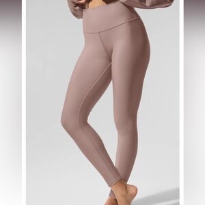 ALO Yoga Airlift 7/8 Leggings- Taupe